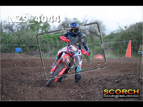 Inters-179