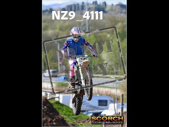 Inters-235