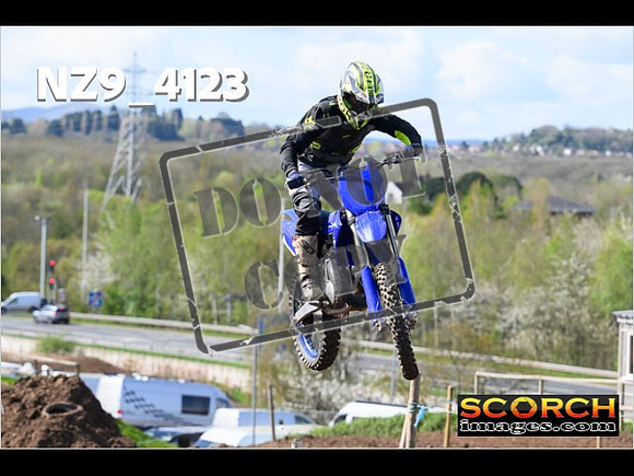 Inters-245
