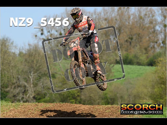 Experts-109