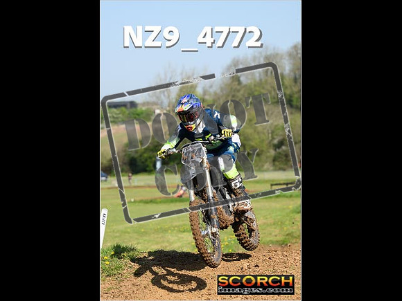 Novice-075