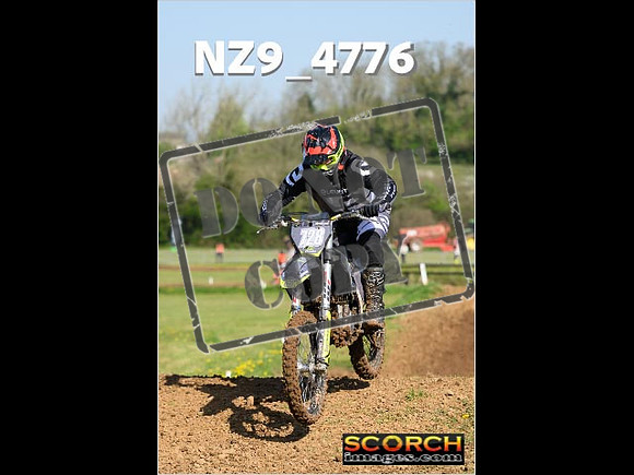Novice-079