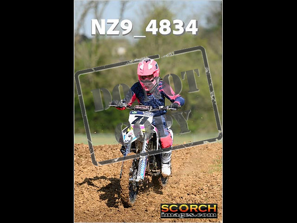 85's-028