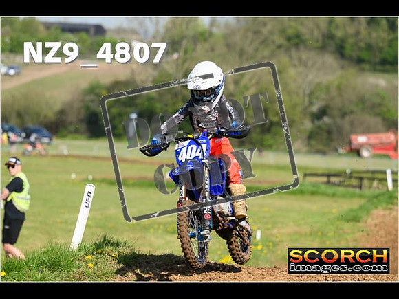 85's-002