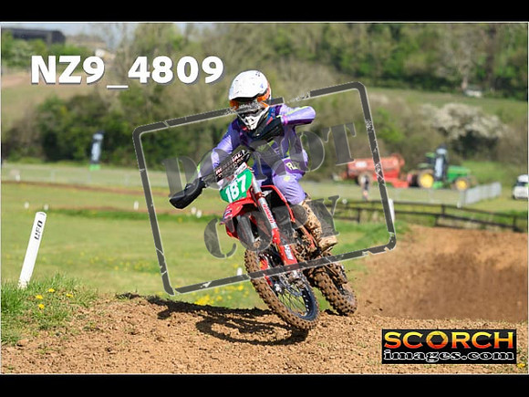 85's-004