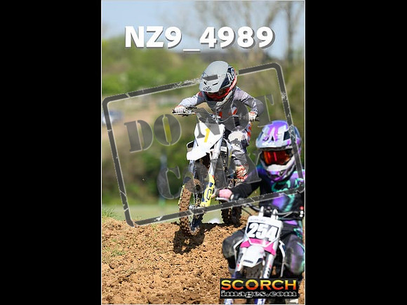 Auto 65's-069
