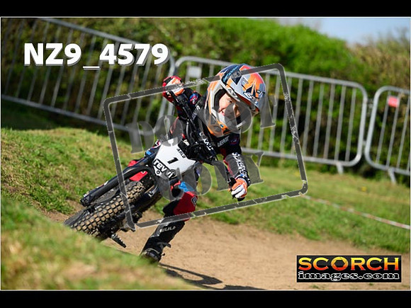 PeeWee-070