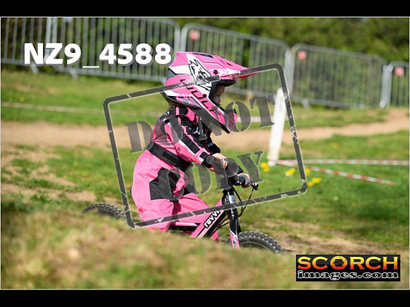 PeeWee-079