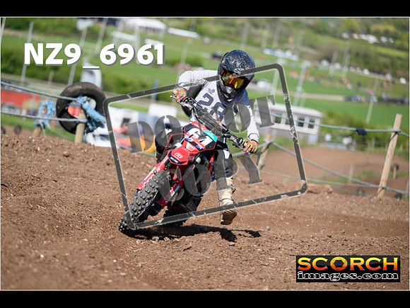 Youth-089