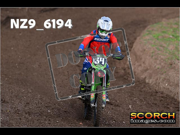 Experts-027