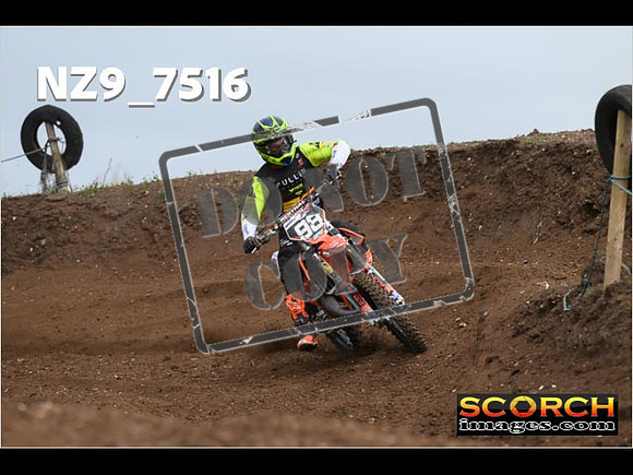 Experts-114