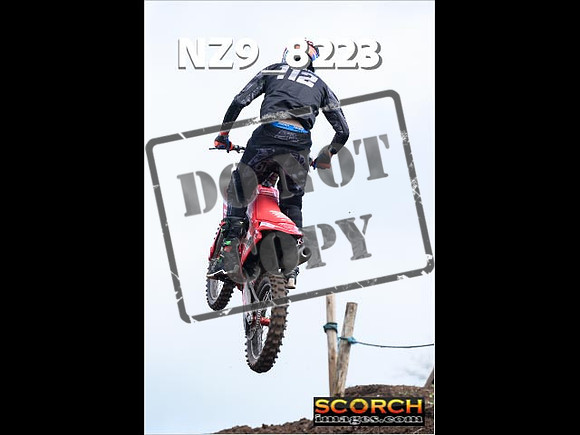 Experts-371