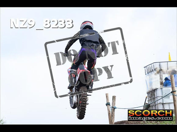 Experts-380