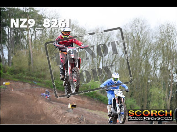 Experts-408