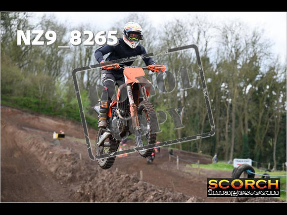 Experts-412