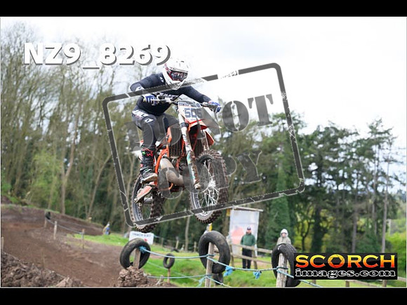 Experts-416