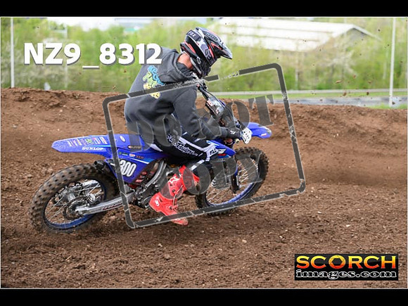 Experts-458