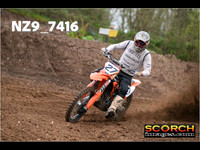 Experts-017
