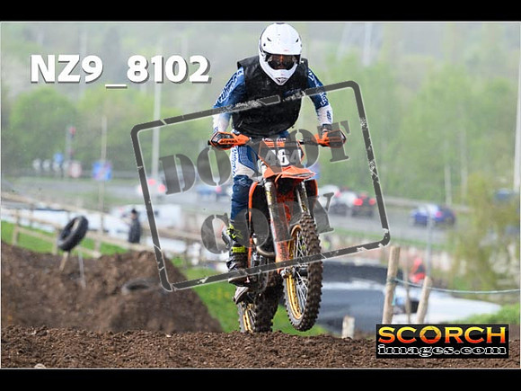 Inters-233