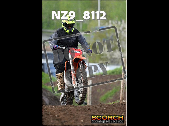 Inters-243