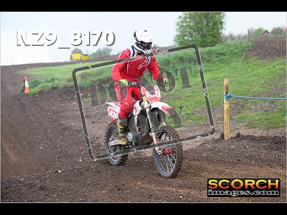 Inters-299