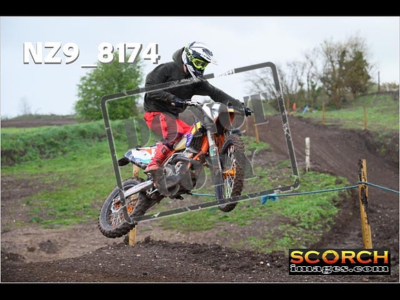 Inters-303