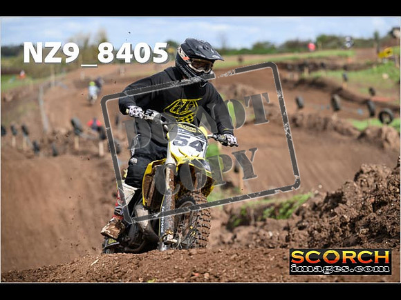 Inters-371