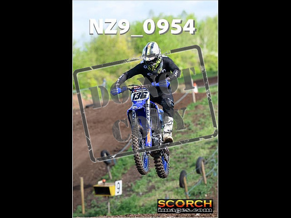 IntersBlue-078
