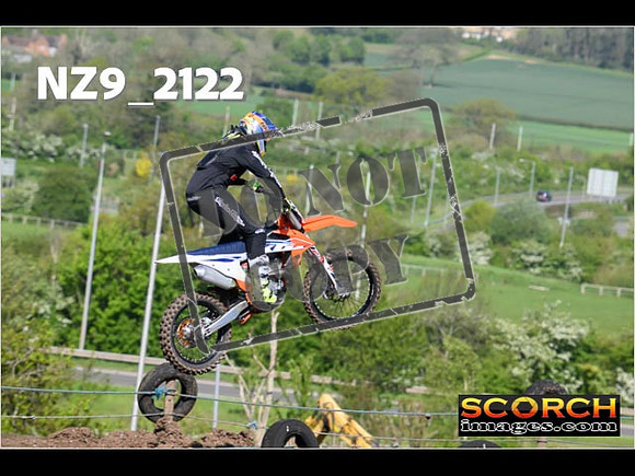 Wed22Apr-059