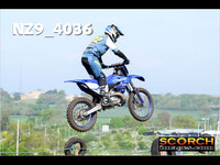 Experts-016