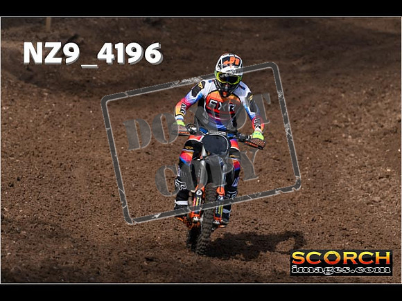 Inters-028