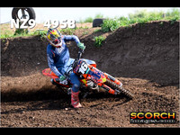 Experts-016