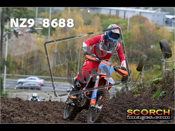Thur31Oct-034