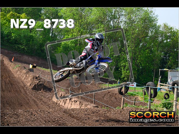 Experts-080
