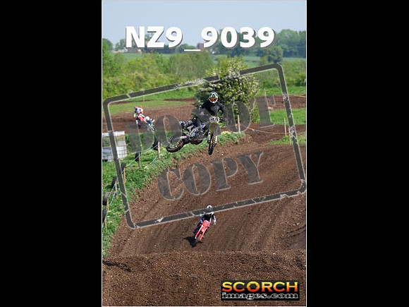Experts-160