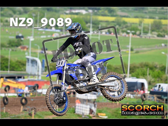 Experts-210
