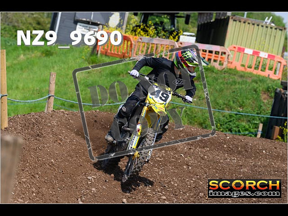 Experts-345