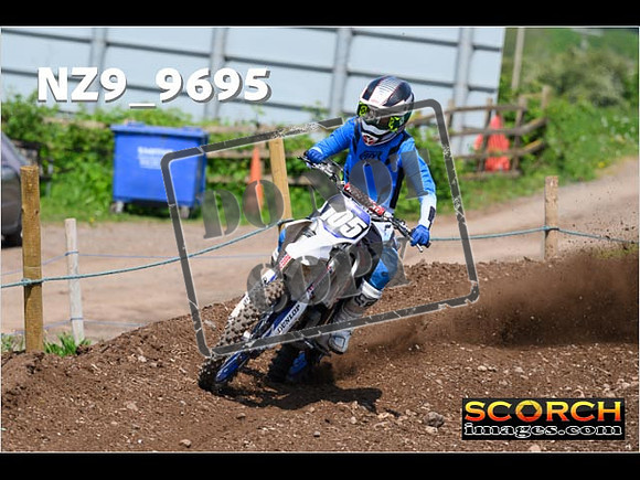 Experts-350