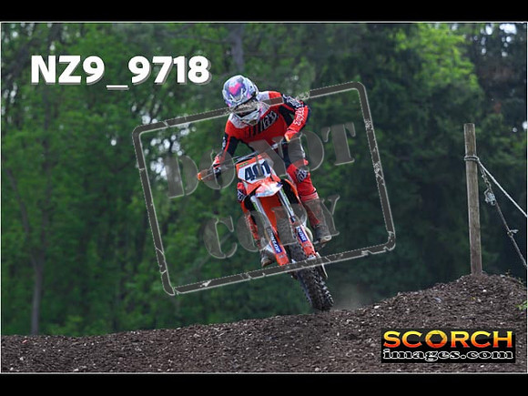 Experts-373
