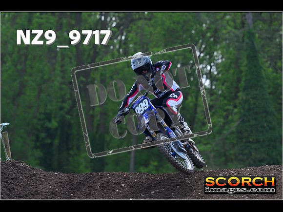 Experts-372