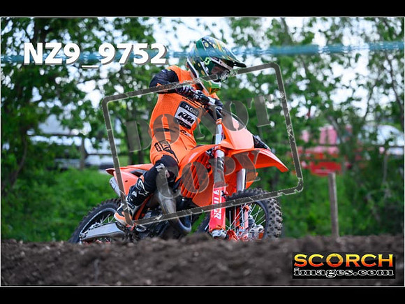 Experts-406