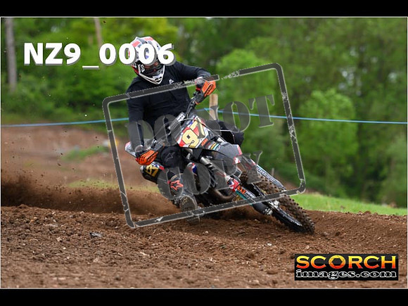 Experts-060