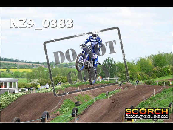 Experts-114