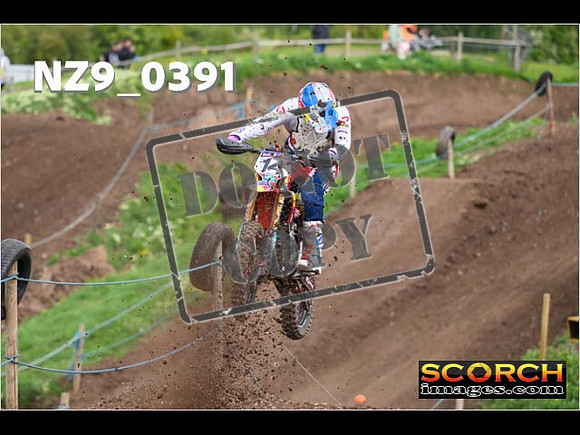 Experts-122