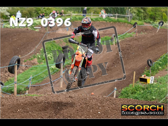 Experts-127