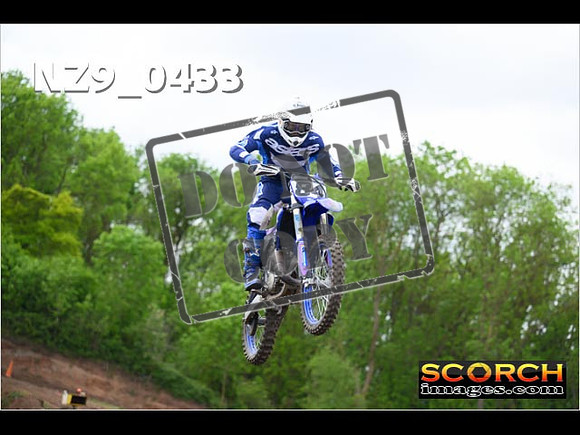Experts-162