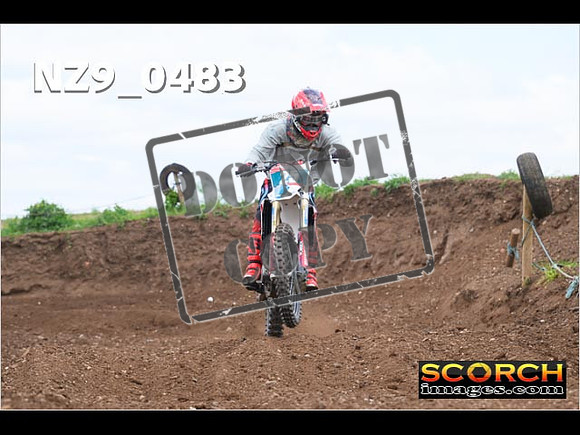 Experts-211