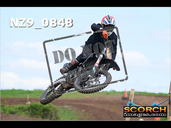 Experts-228