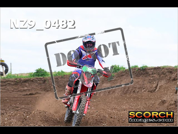 Experts-210