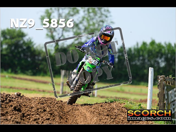85'S-052